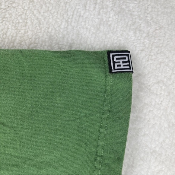 Roots of Fight UFC Conor McGregor The Notorious CHAMP IRL T-Shirt Green Size XL - Picture 5 of 14